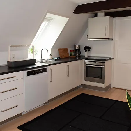 Med Et Eller To Separate Soveværelser 4*